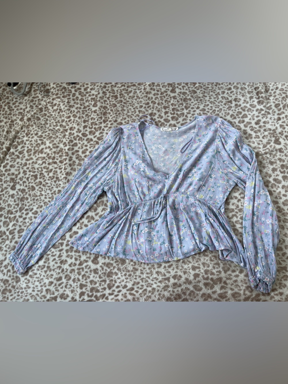 Women's Lavender Floral Peplum Long-Sleeve Top
